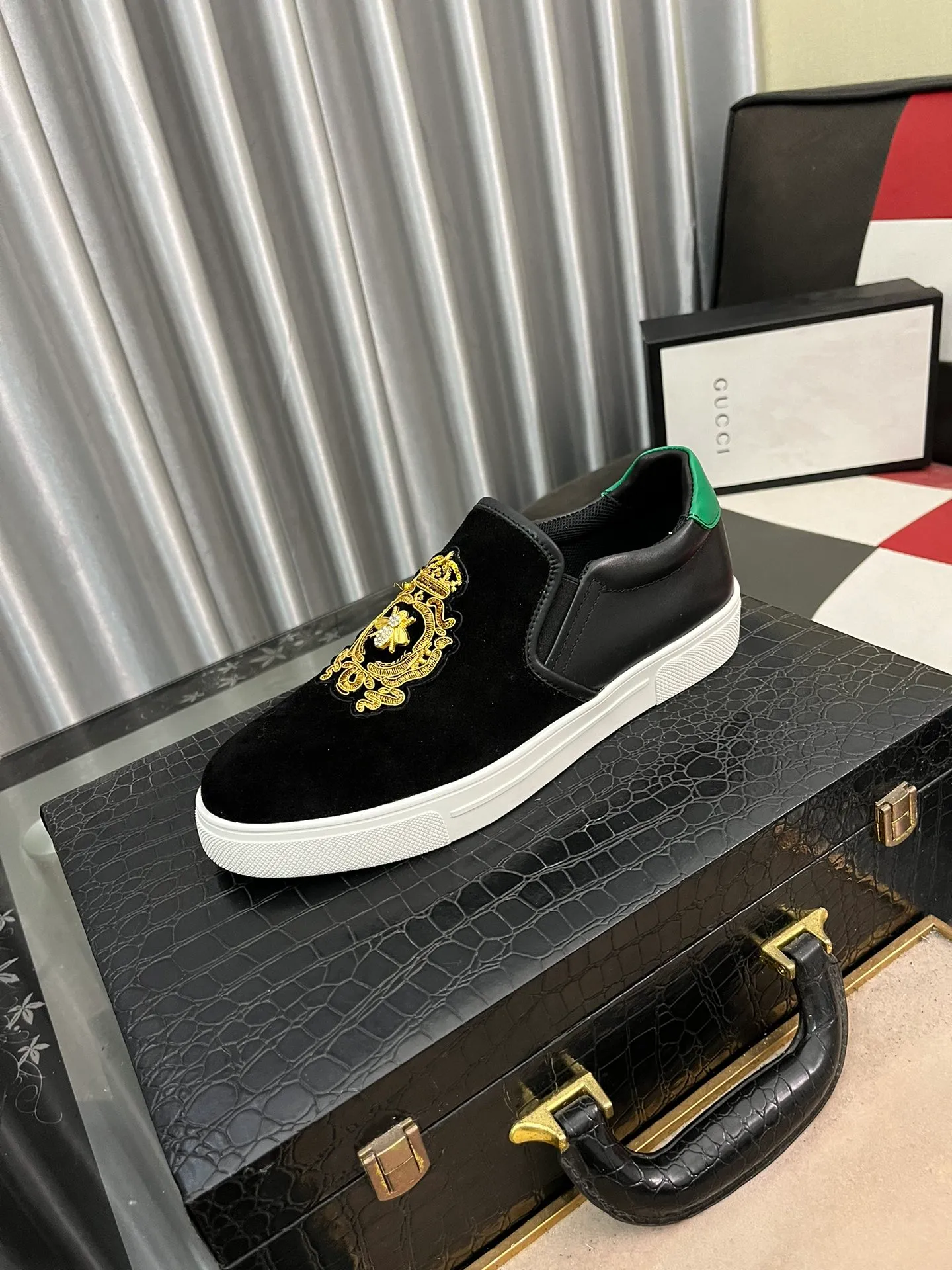 Men's Men's Shoes💰360⌚️⌚️《GUCCI》The latest hot-selling casual shoes, top brand [seduce] luxury~purchase, top~quality. Products sold at the counter [Qiang] The original fabric adopts 3D embroidery technology ➕ Comfortable sheepskin lining, available in 38-443️⃣ styles